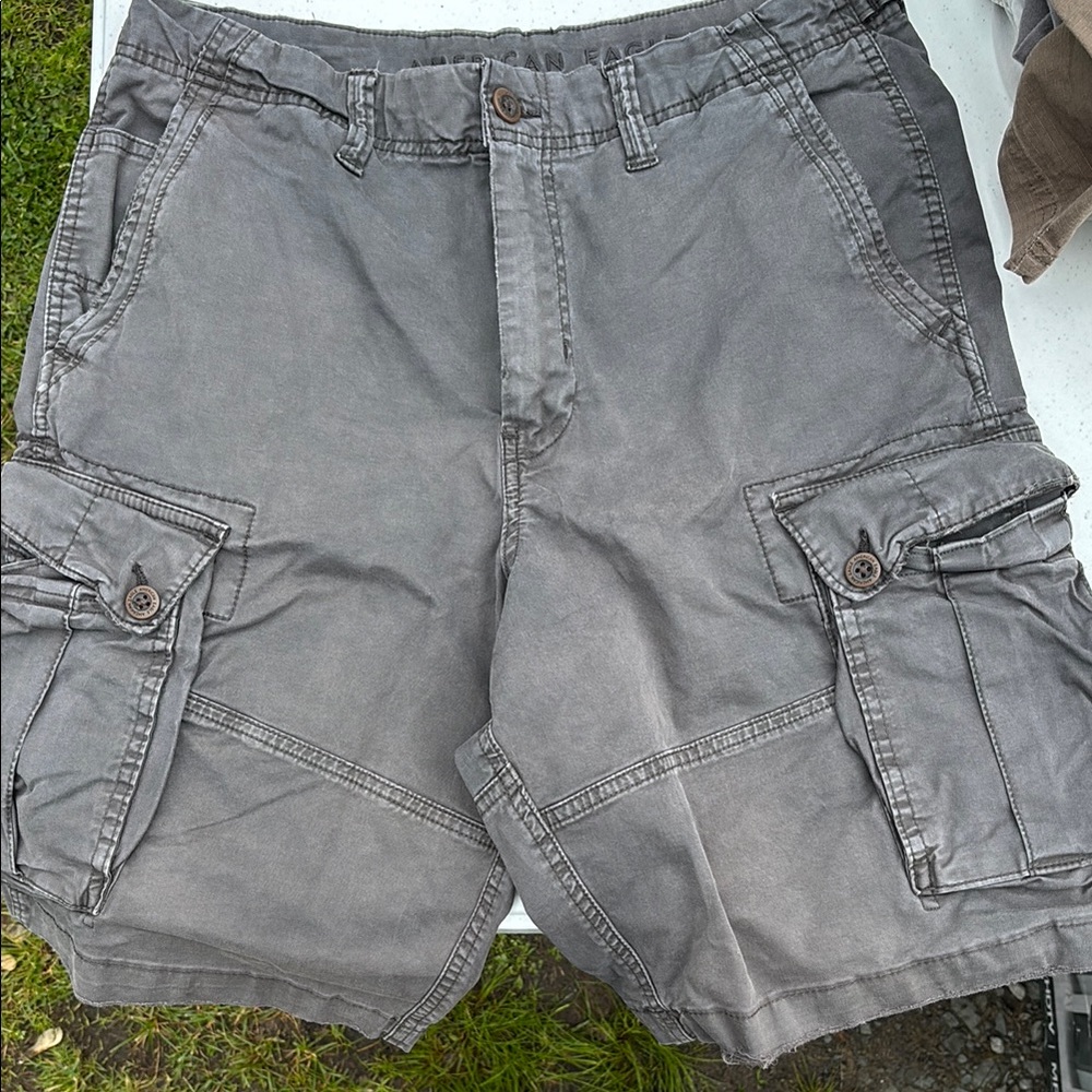 American Eagle Outfitters Gray Cargo Shorts